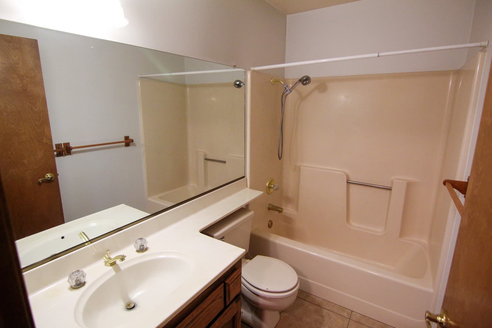 Redding House: 6827 Creekside St.