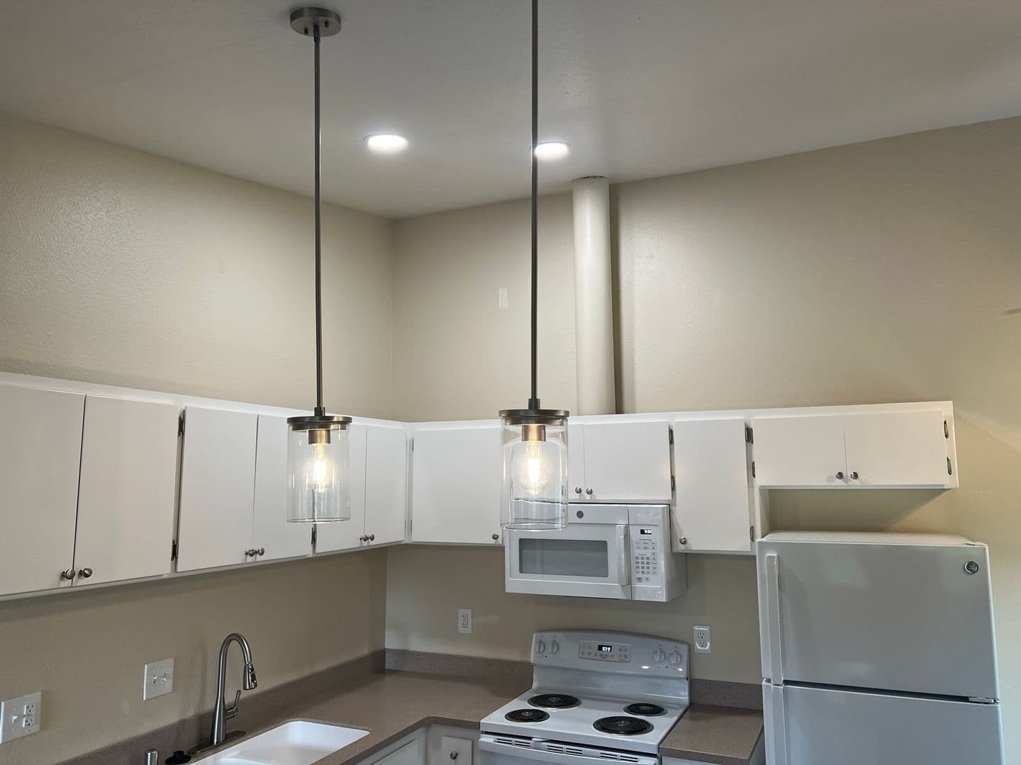 Chico Apartment: 1459 East Lassen Avenue,