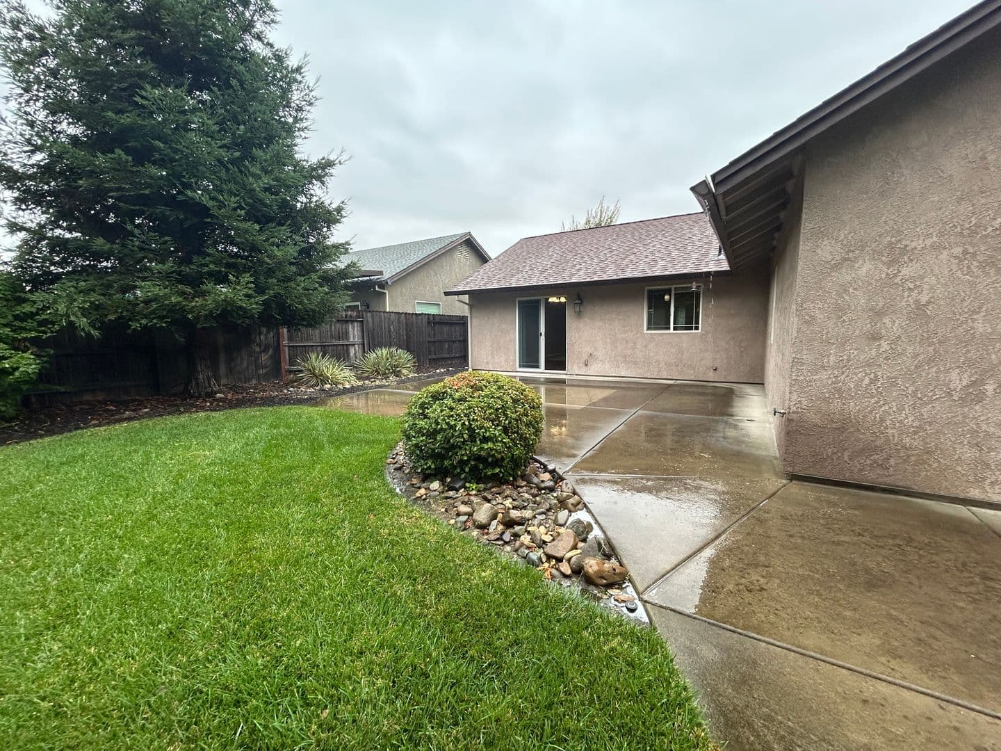 Redding House: 7172 Landcaster Court