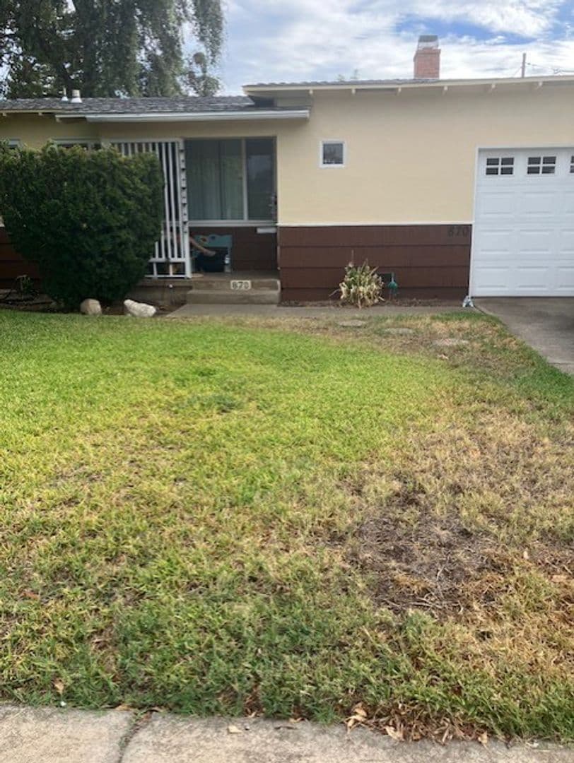 Chico House: 870 Moss Ave