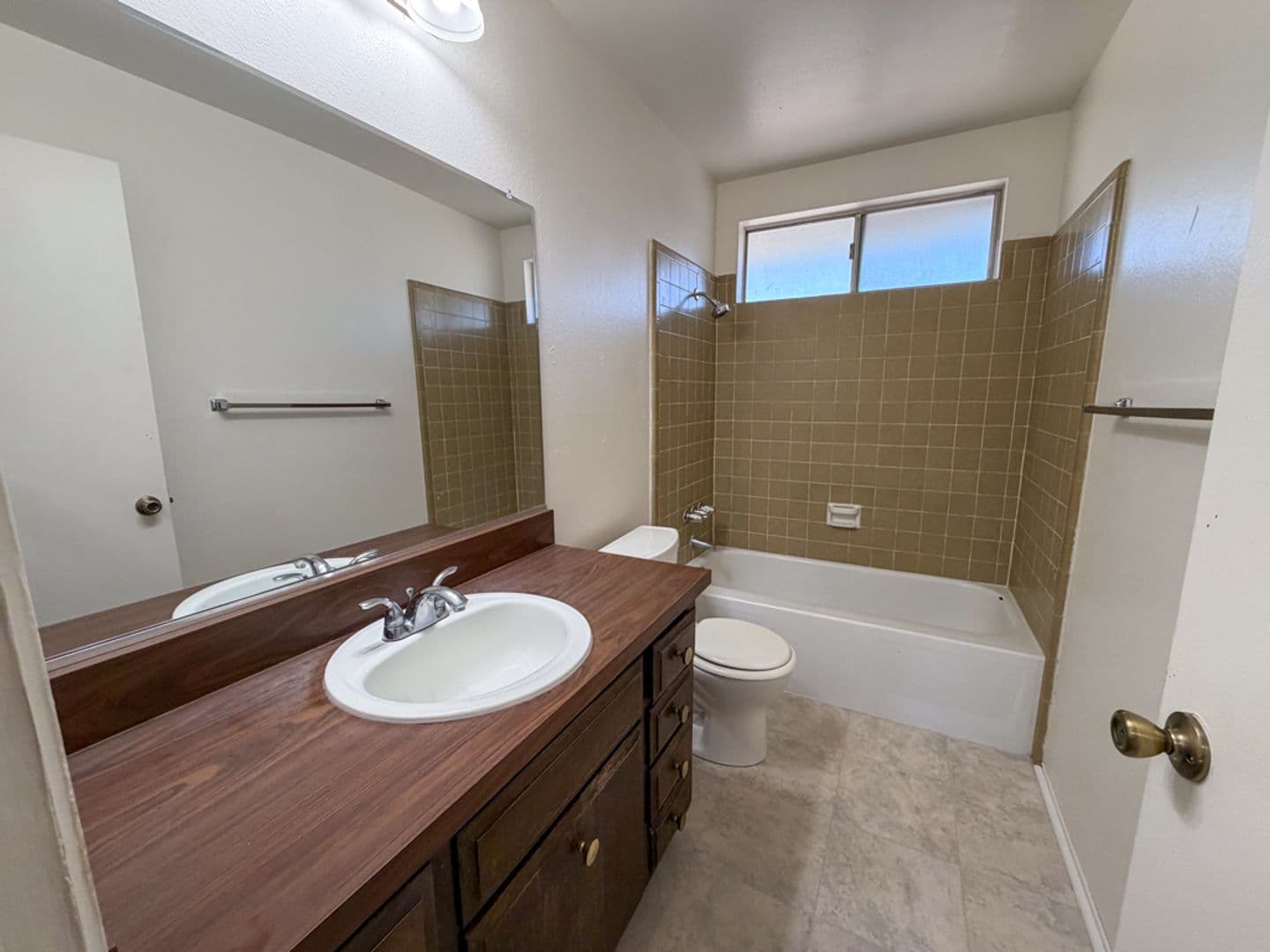 Chico Apartment: 615 Rancheria Drive