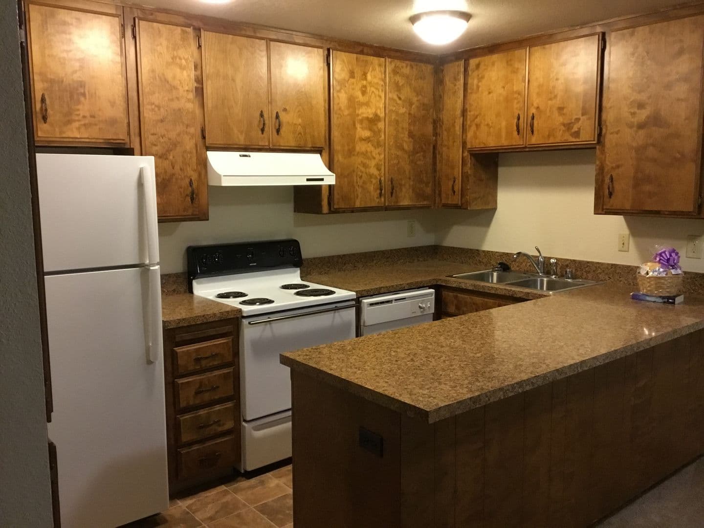 Oroville Apartment: 76-85 Tuscan Villa Dr.