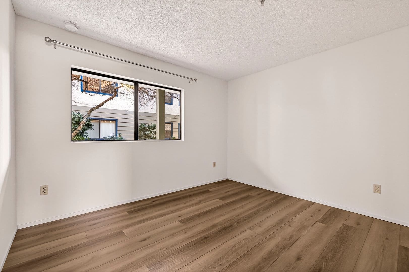Chico Apartment: 2701 Sierra Sunrise Terrace