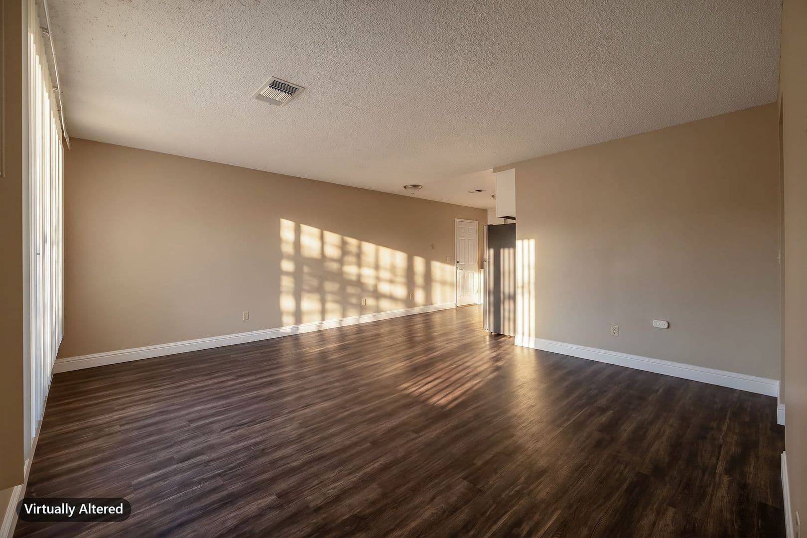 Davis Apartment: 5251 Glide Drive