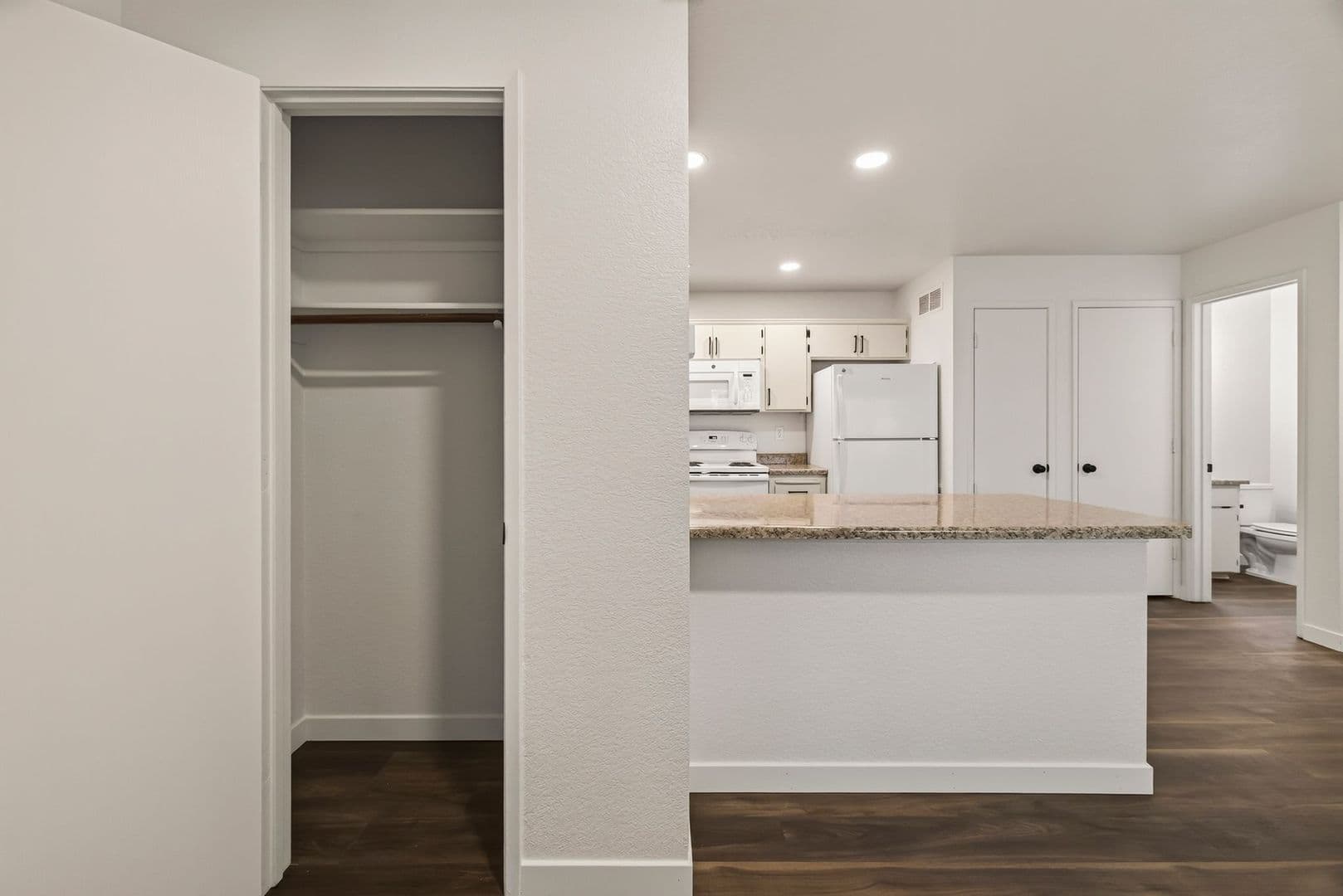 Chico Apartment: 2060 Amanda Way