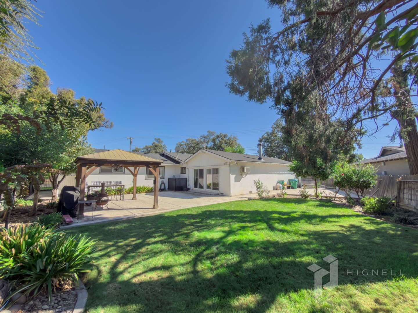 Chico House: 1094 Manzanita Ave
