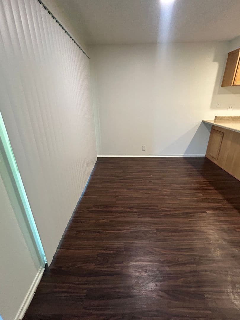 Chico Apartment: 390 Rio Lindo Avenue