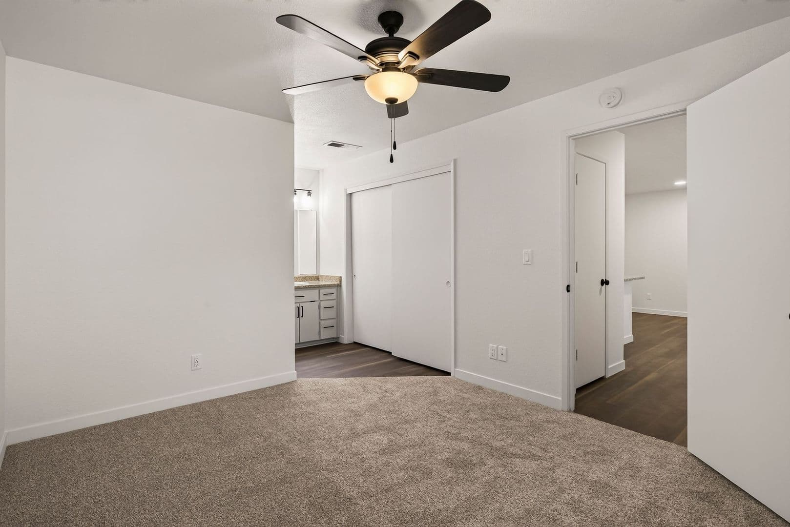 Chico Apartment: 2060 Amanda Way