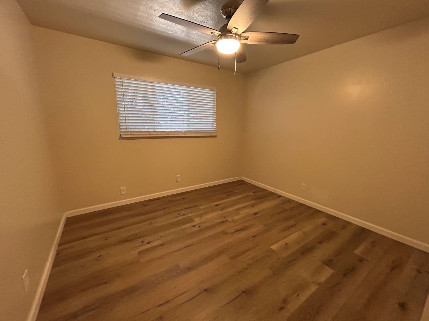 Chico Apartment: 1748 Neal Dow Avenue