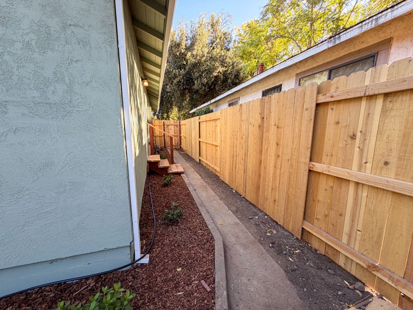 Chico House: 728 Flume St