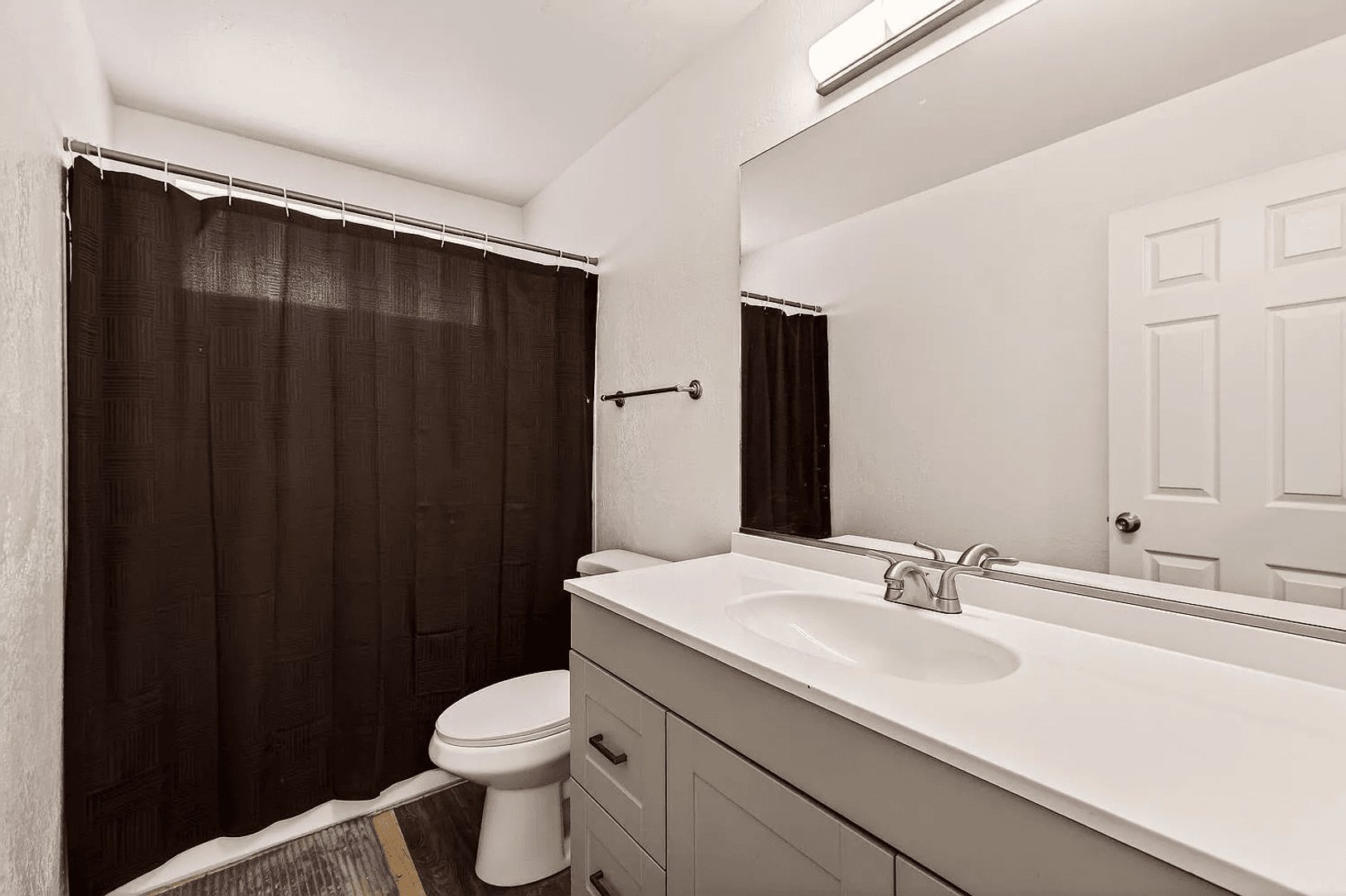 Chico Apartment: 615 Rancheria Drive