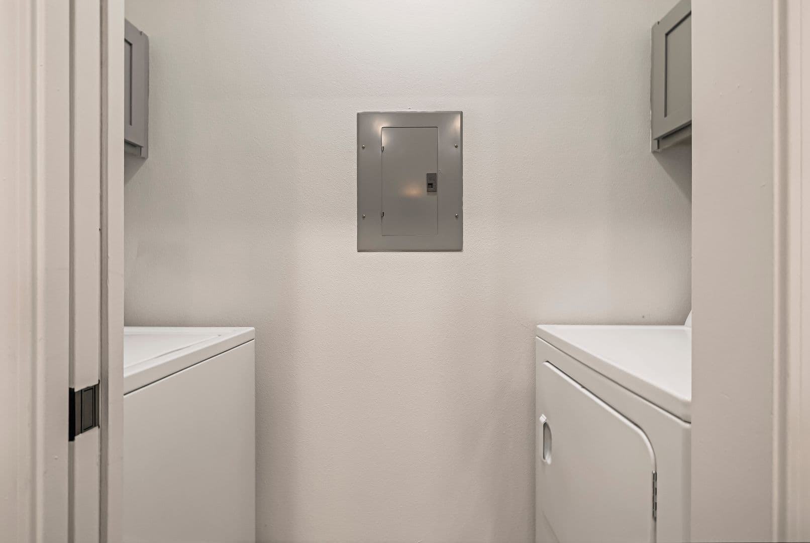 Chico Apartment: 100 Sterling Oaks Drive