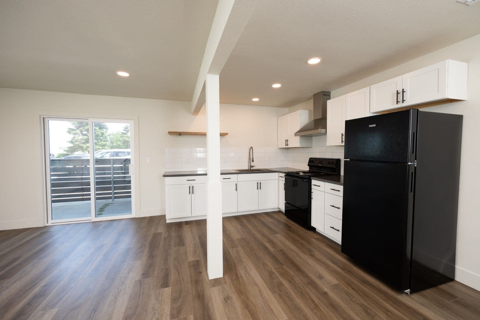Redding Apartment: 170 Masonic Ave