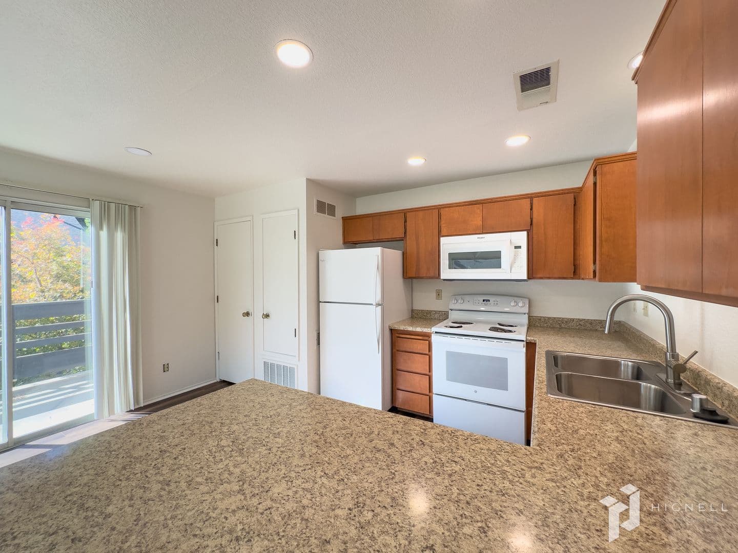 Chico Apartment: 2060 Amanda Way