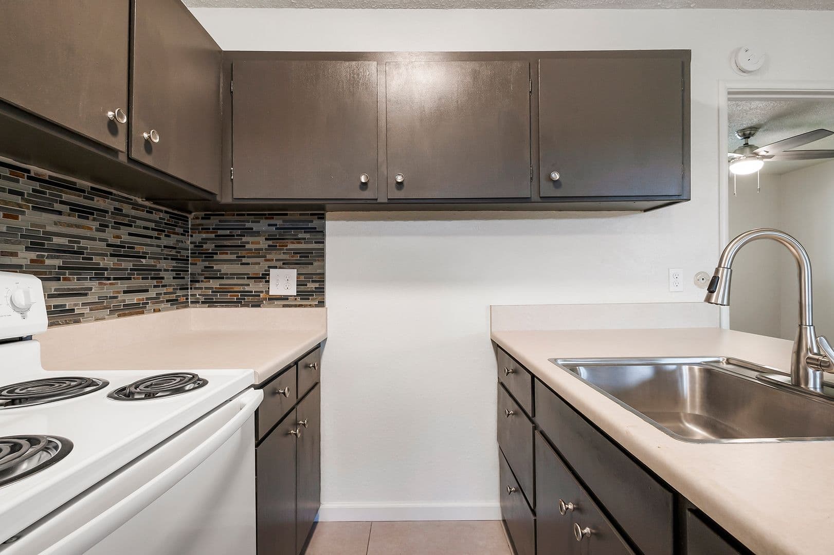 Chico Apartment: 348 W Sacramento Ave