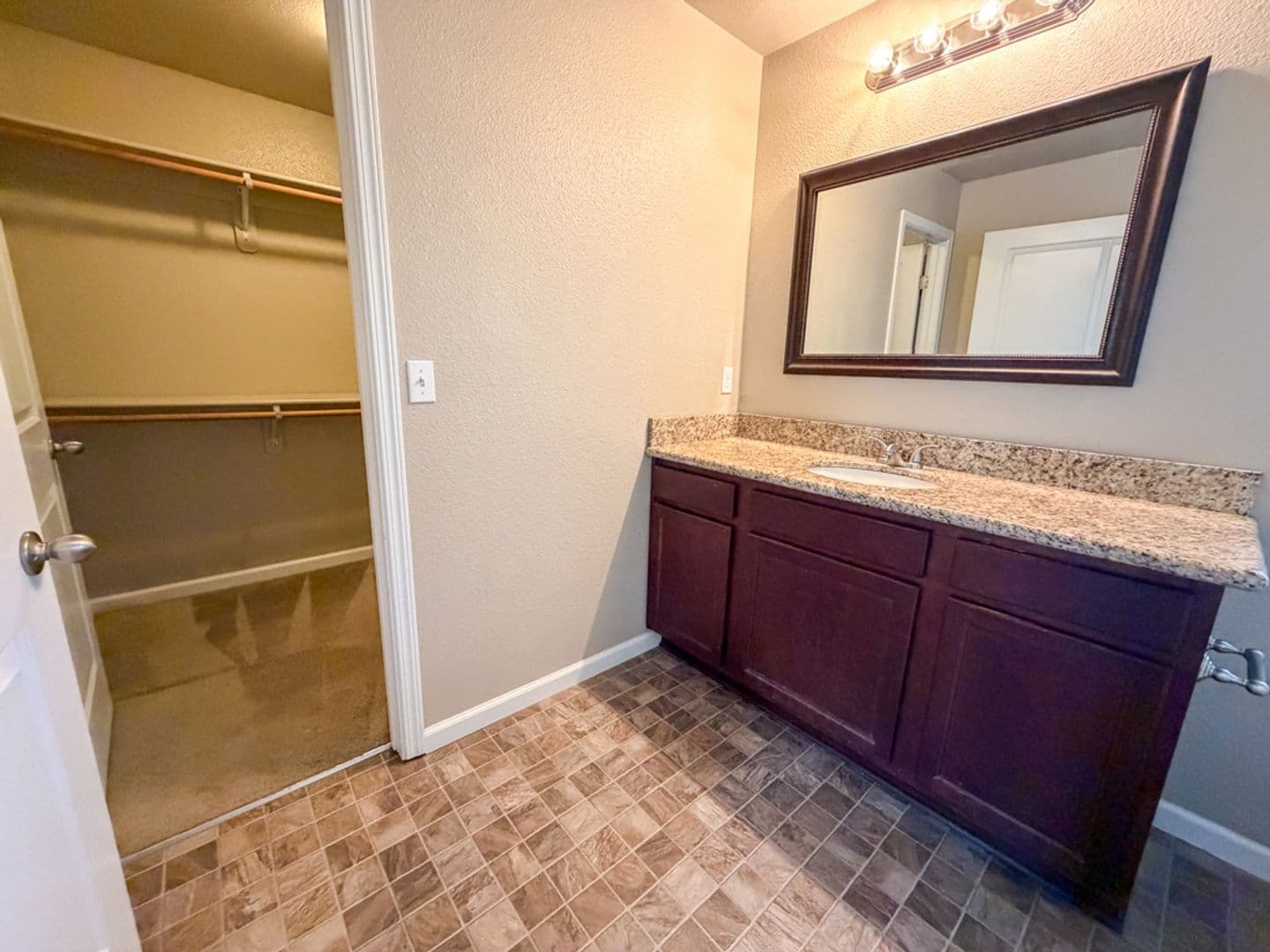 Redding House: 7172 Landcaster Court