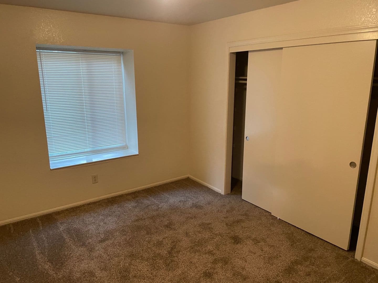 Chico Apartment: 923 W. East Ave.