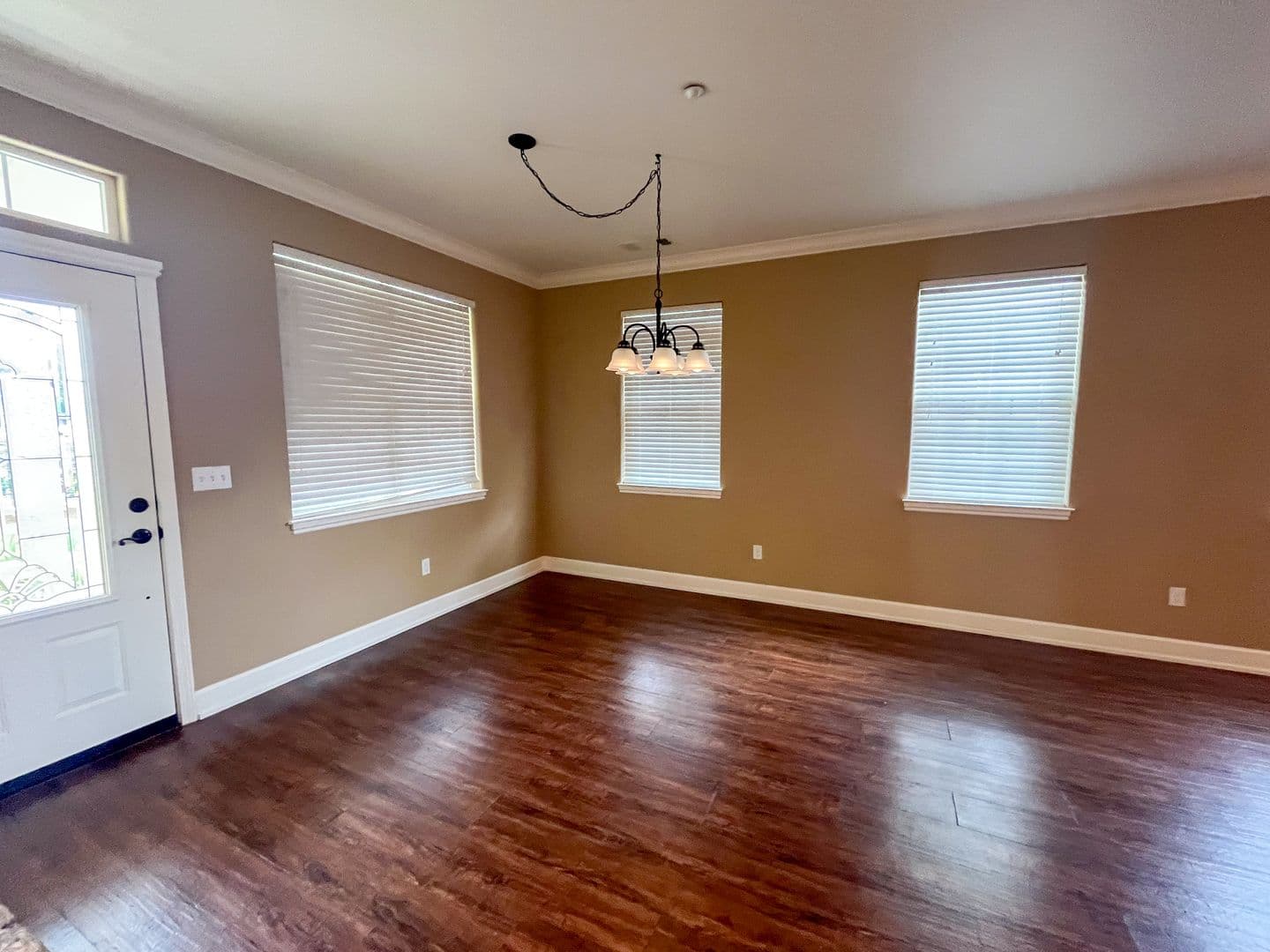 Orland House: 1356 Marjorie Court