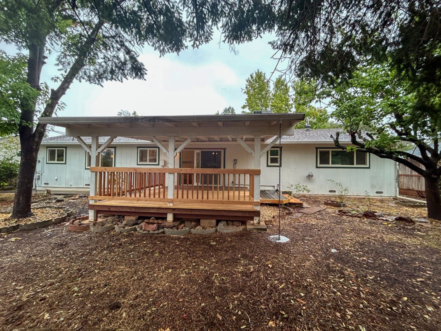 Redding House: 737 Estate St