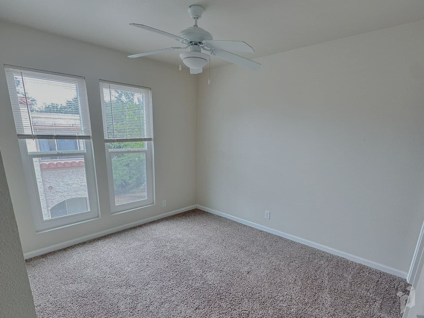 Oroville Apartment: 76-85 Tuscan Villa Dr.