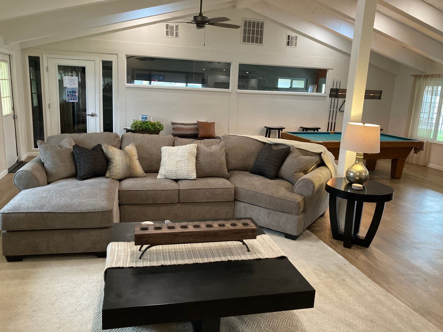 Chico Apartment: 1080 E. Lassen Avenue