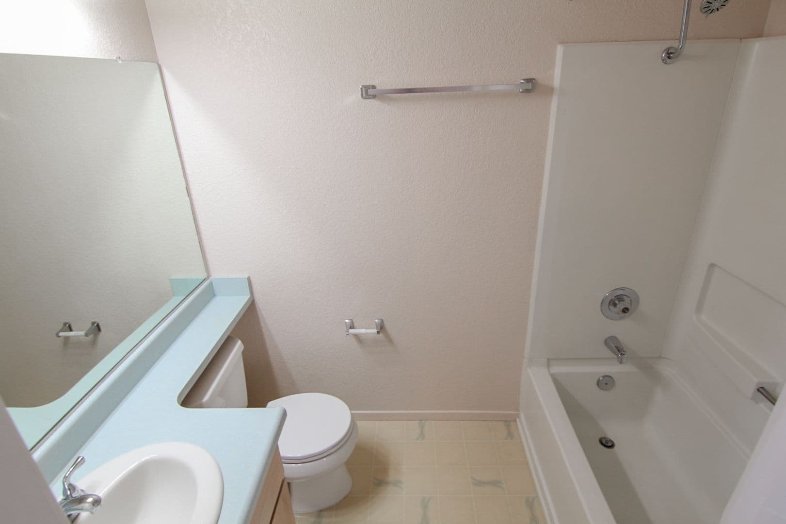 Redding Apartment: 1160 Burton Drive