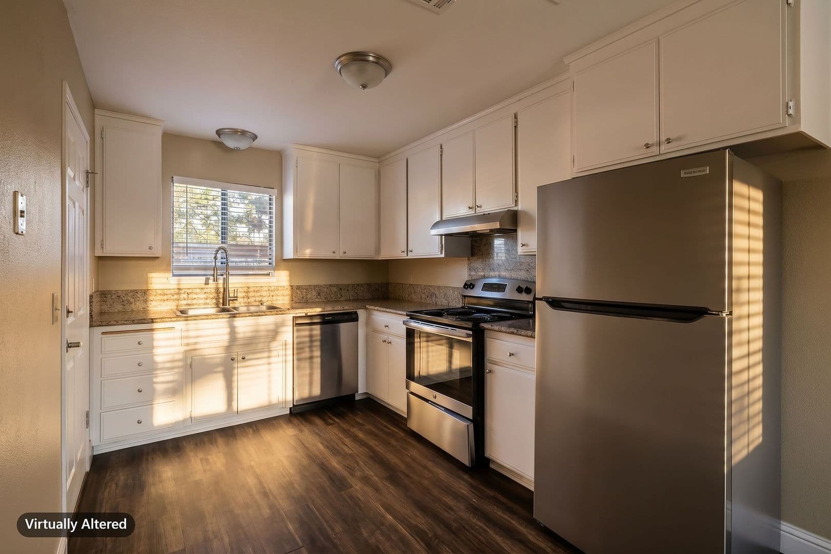 Davis Apartment: 5251 Glide Drive