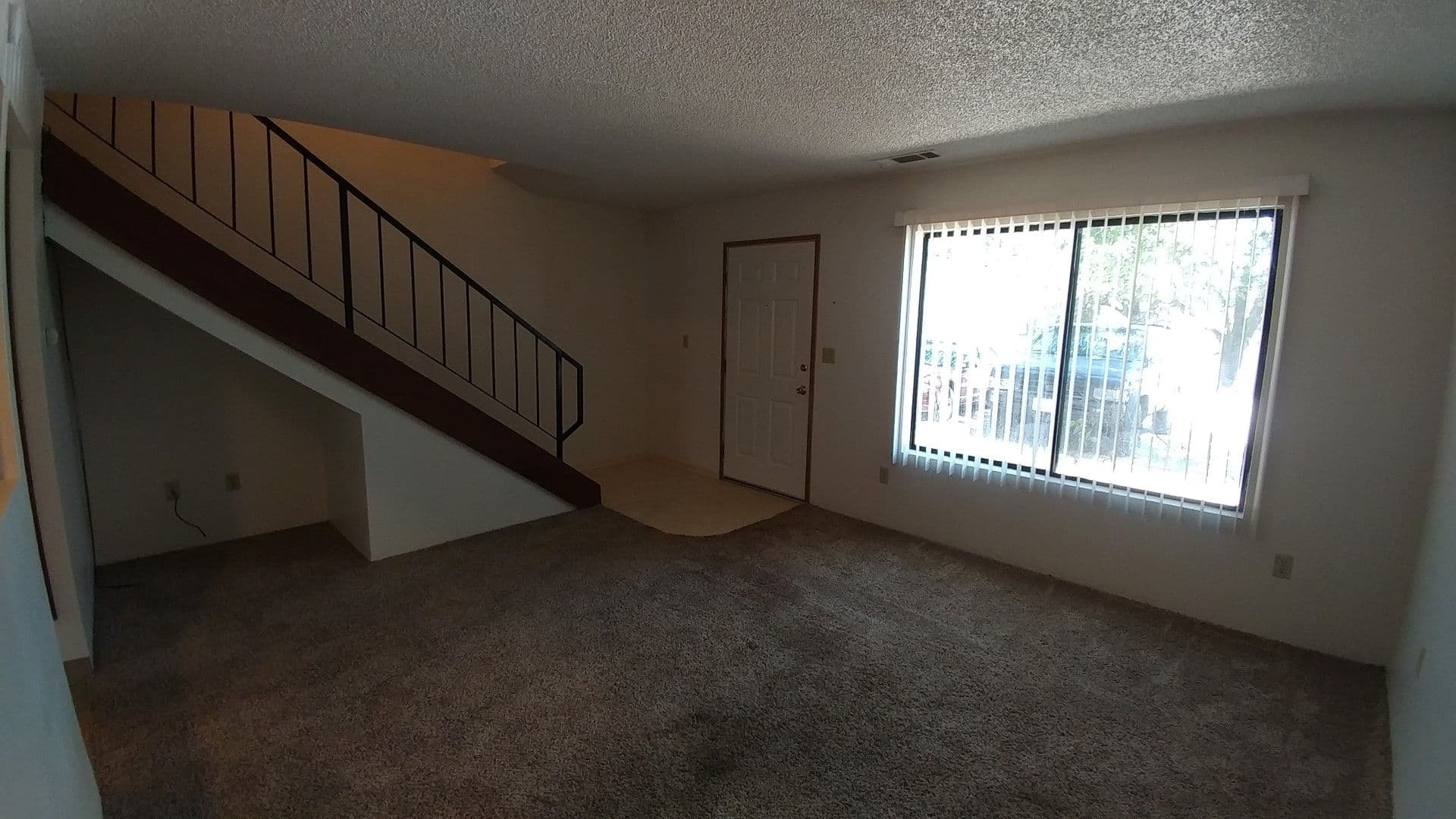 Redding Apartment: 1975 10th Street