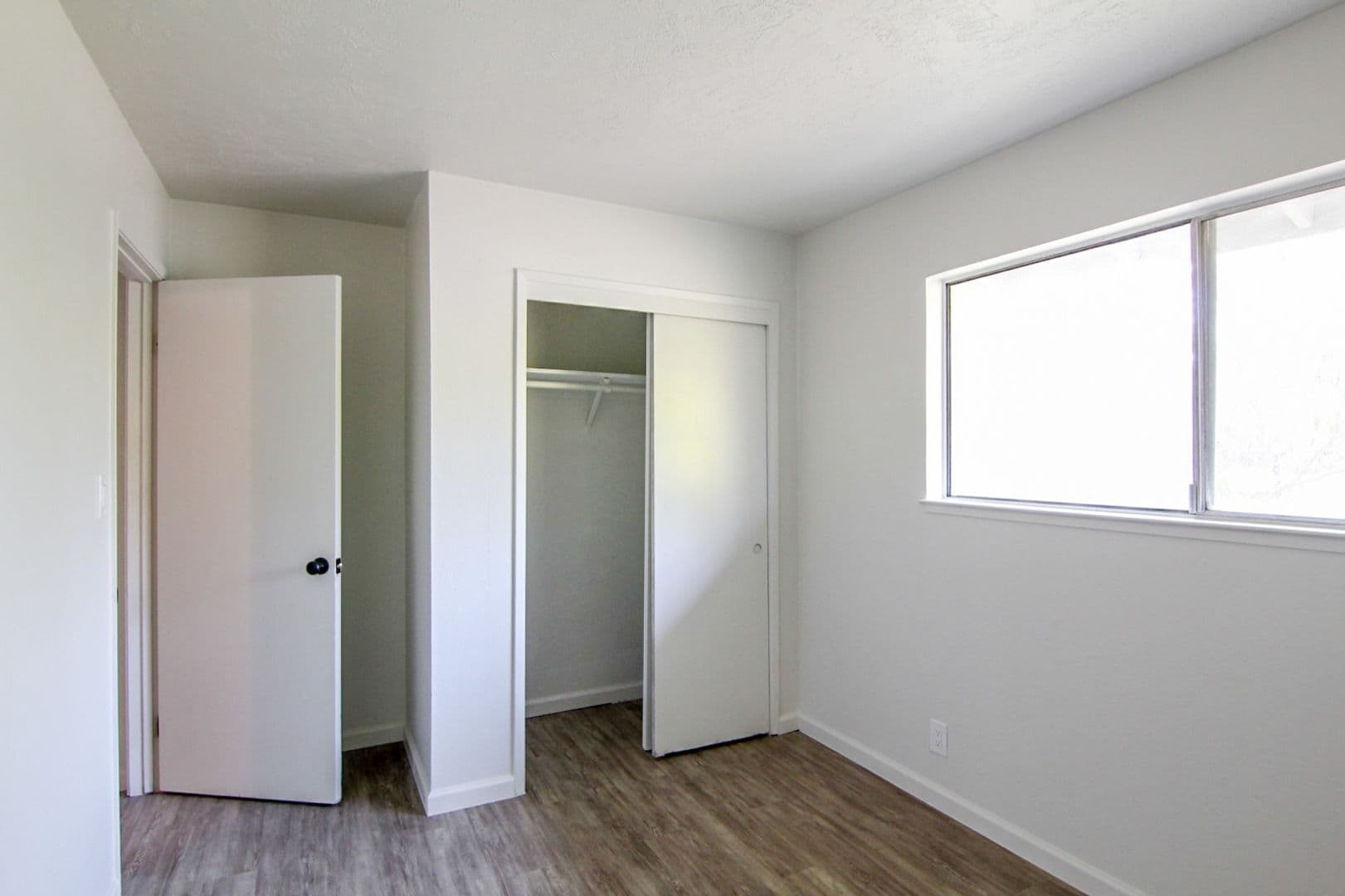 Redding Apartment: 2759/2763 Hawn Ave.