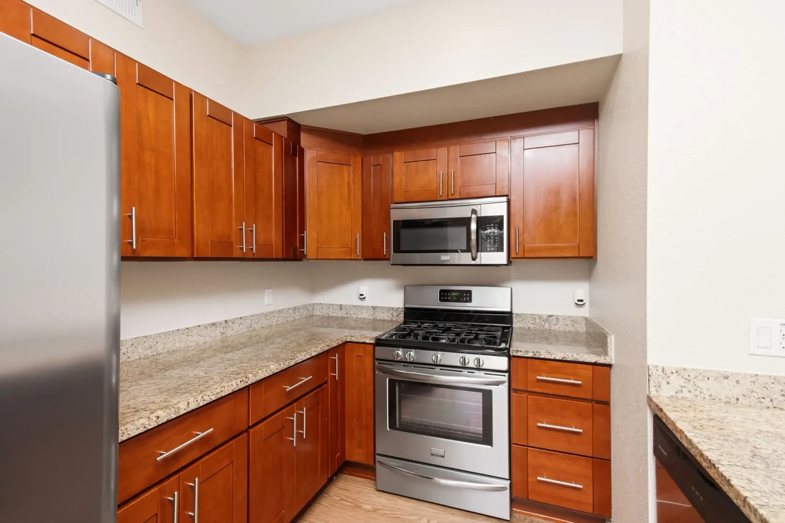 Sacramento Apartment: 5497 Carlson Dr