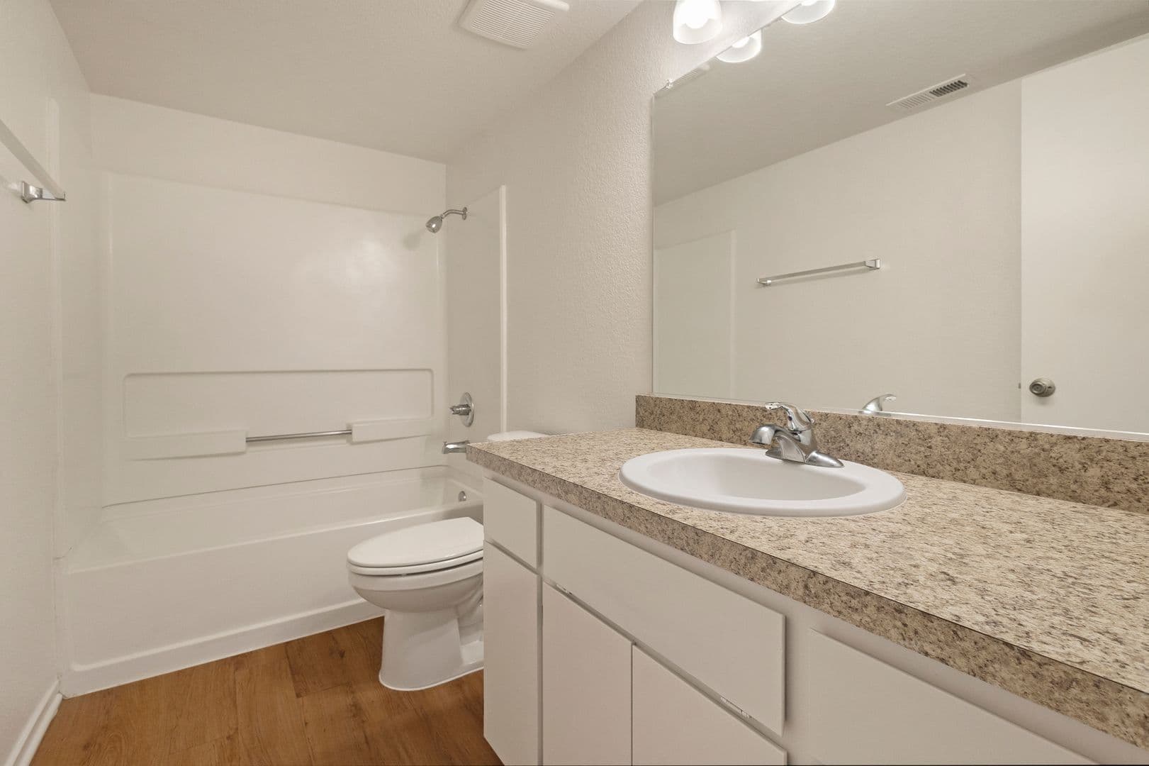 Chico Apartment: 2060 Amanda Way