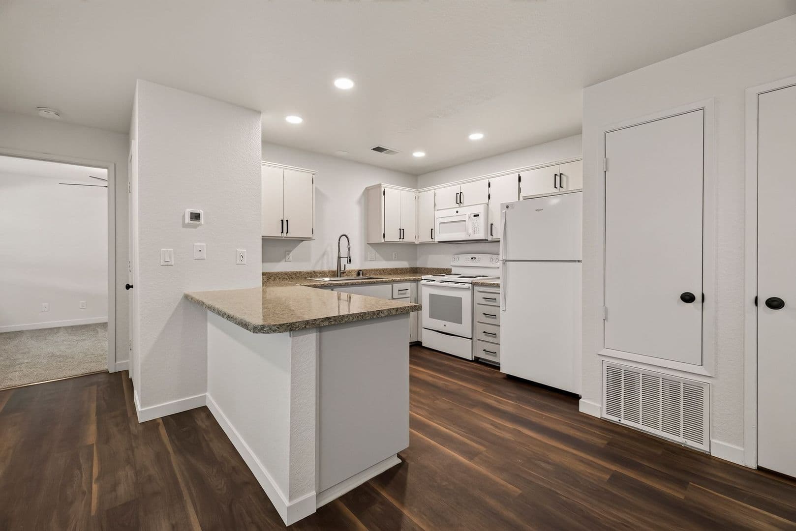 Chico Apartment: 2060 Amanda Way