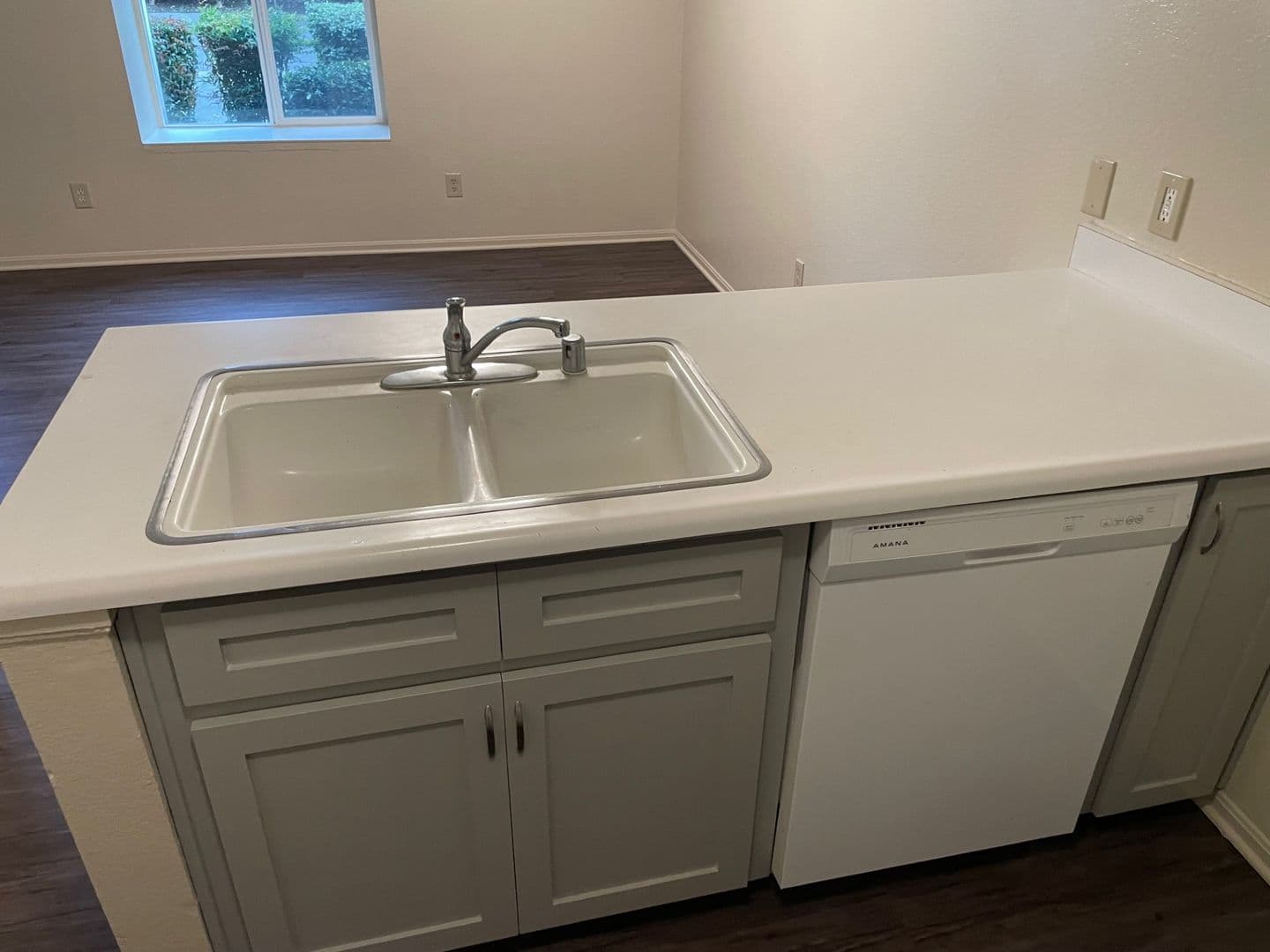 Chico Apartment: 923 W. East Ave.