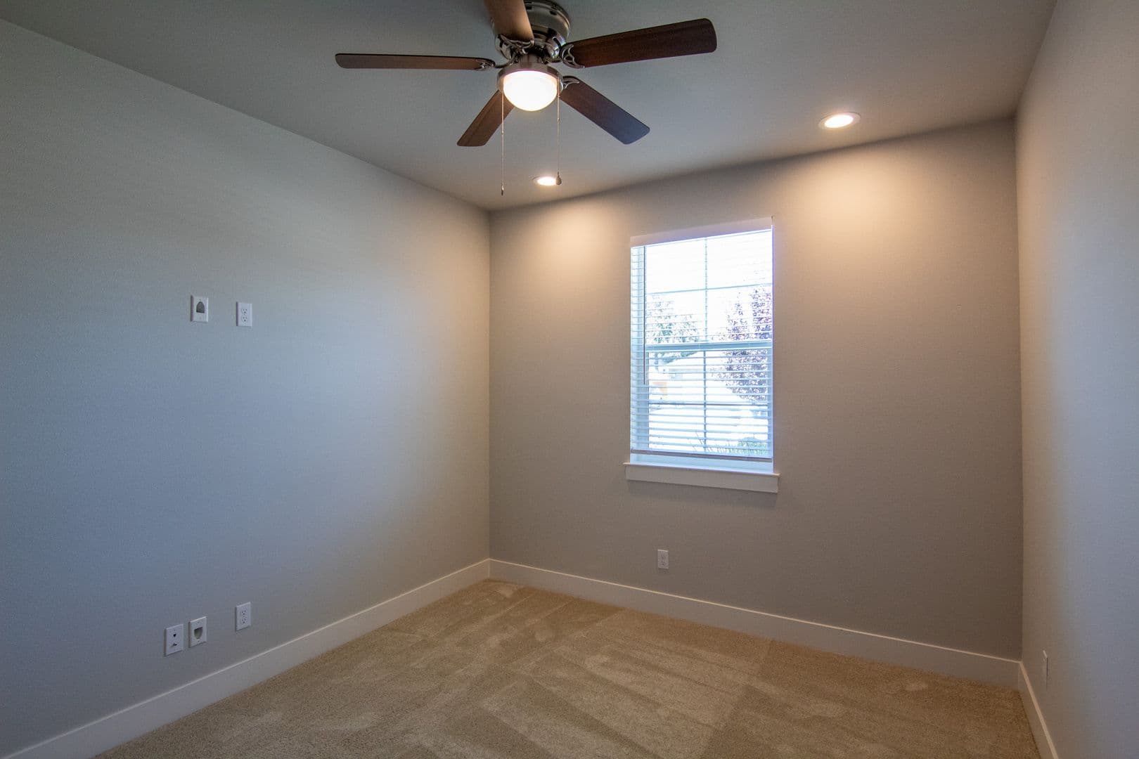 Redding House: 6053 Fallworth Drive