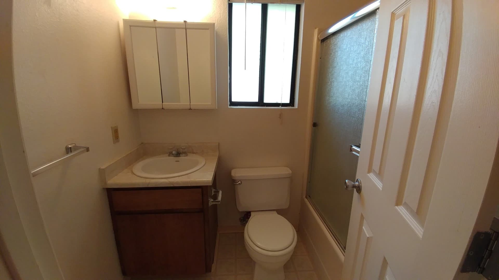 Redding Apartment: 1975 10th Street