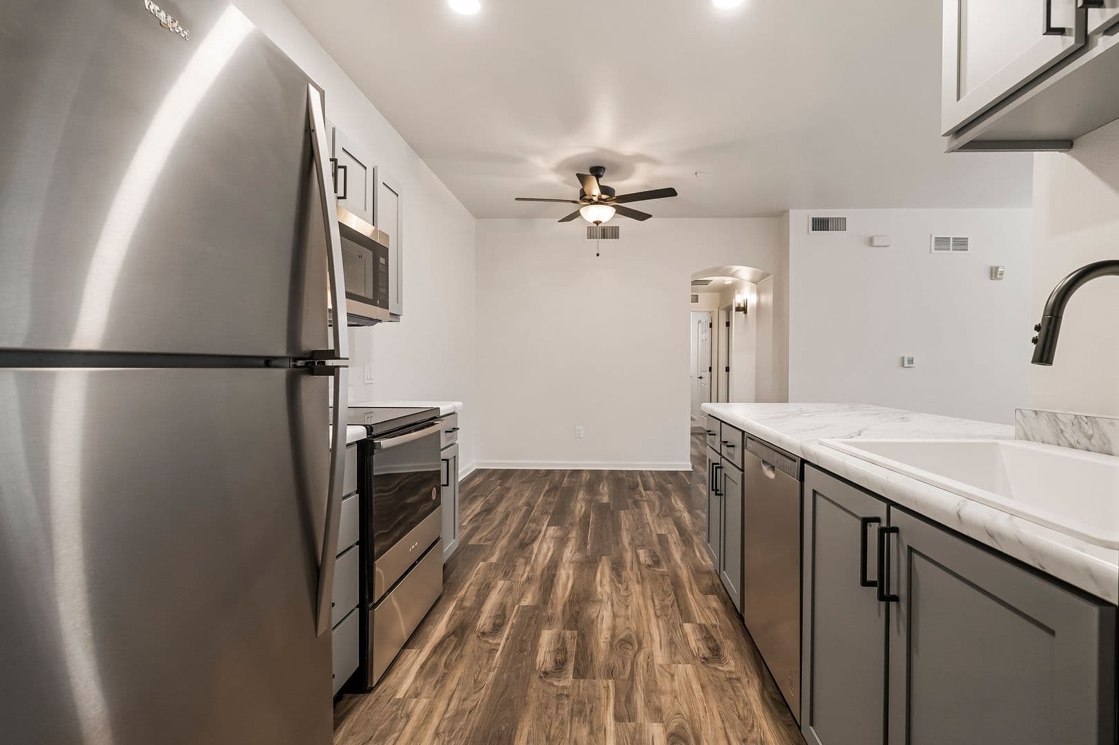 Chico Apartment: 100 Sterling Oaks Drive
