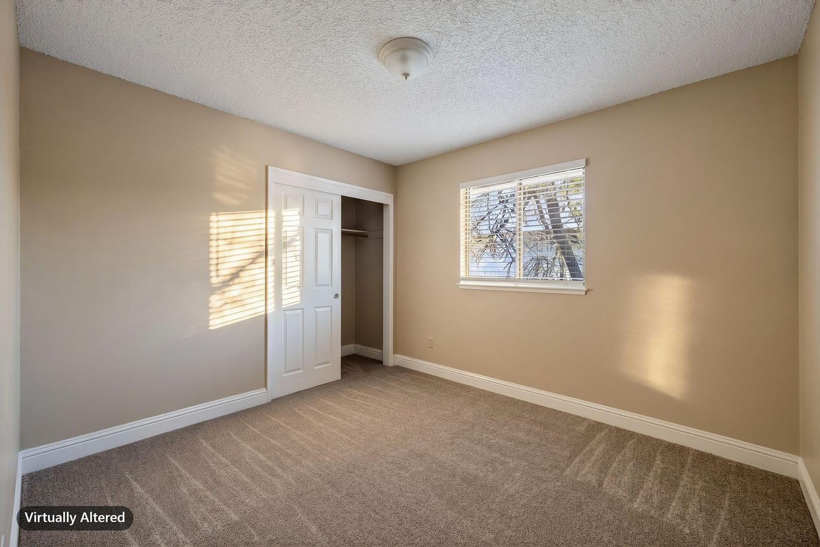 Davis Apartment: 5251 Glide Drive