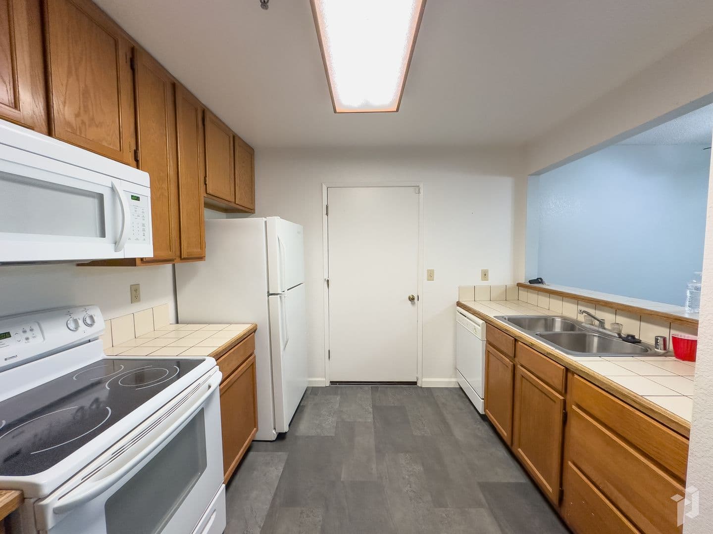 Chico House: 30 Sierra Lakeside Ln.