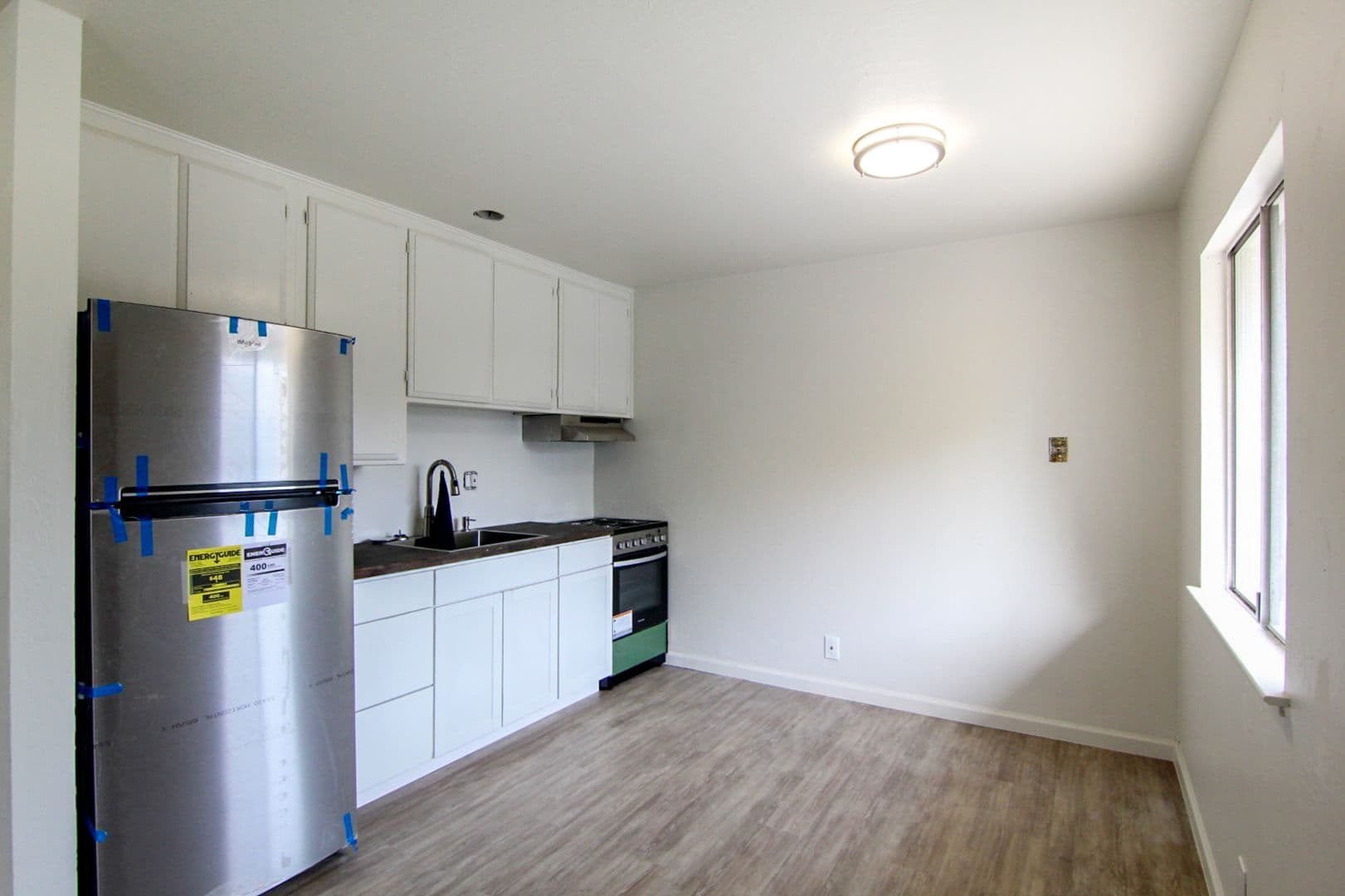 Redding Apartment: 2759/2763 Hawn Ave.