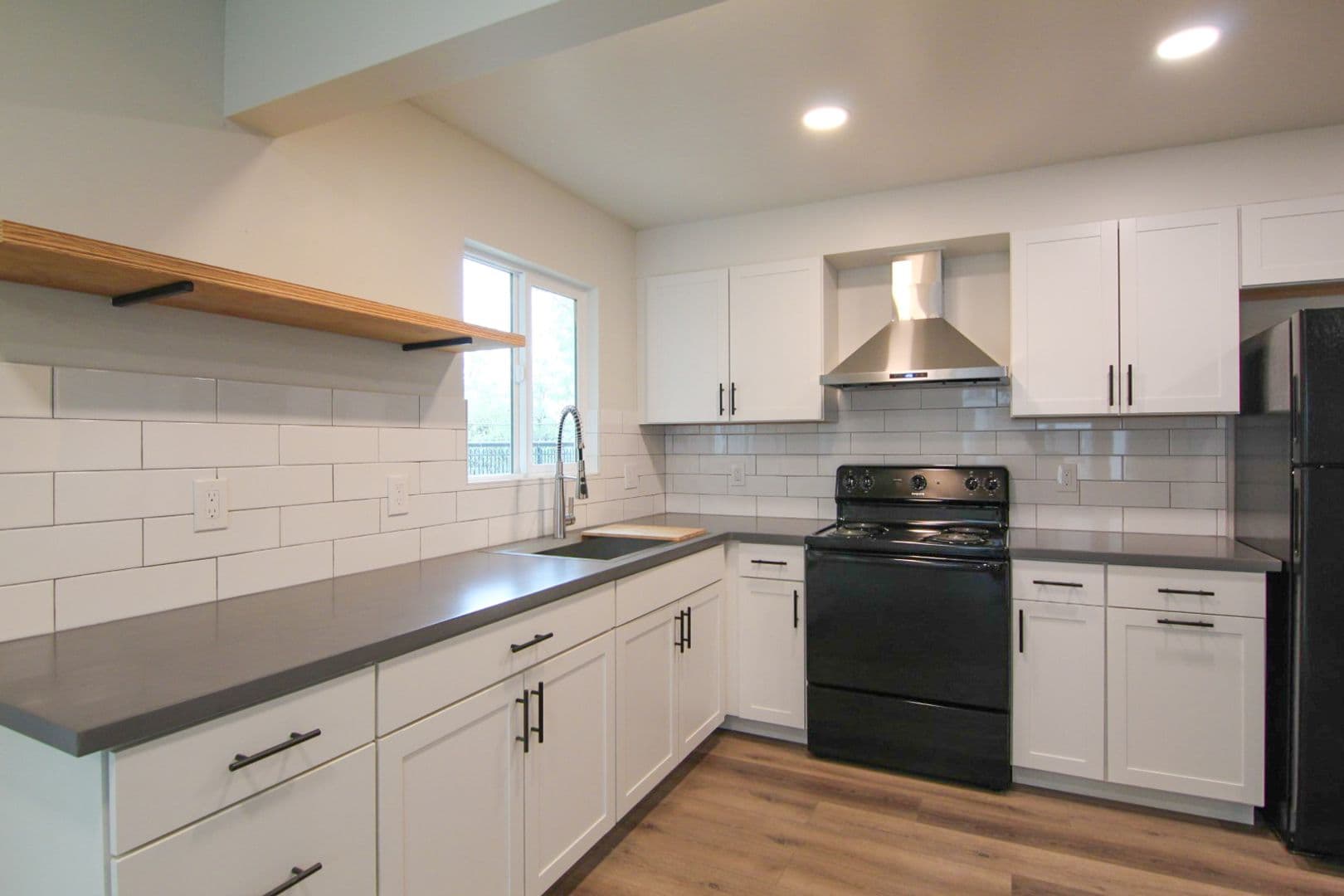 Redding Apartment: 170 Masonic Ave