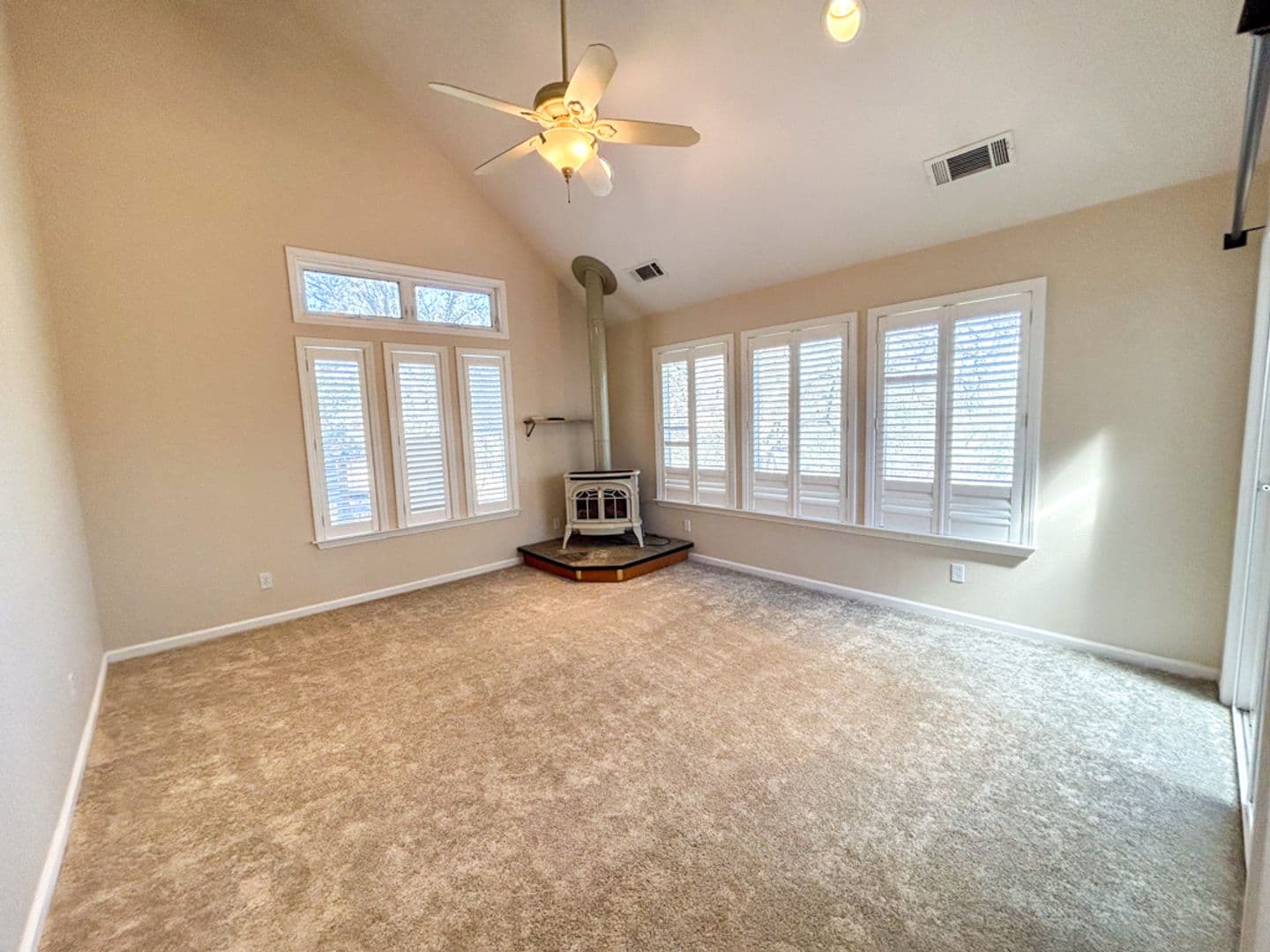 Cottonwood House: 19758 Sweet Brier Pl