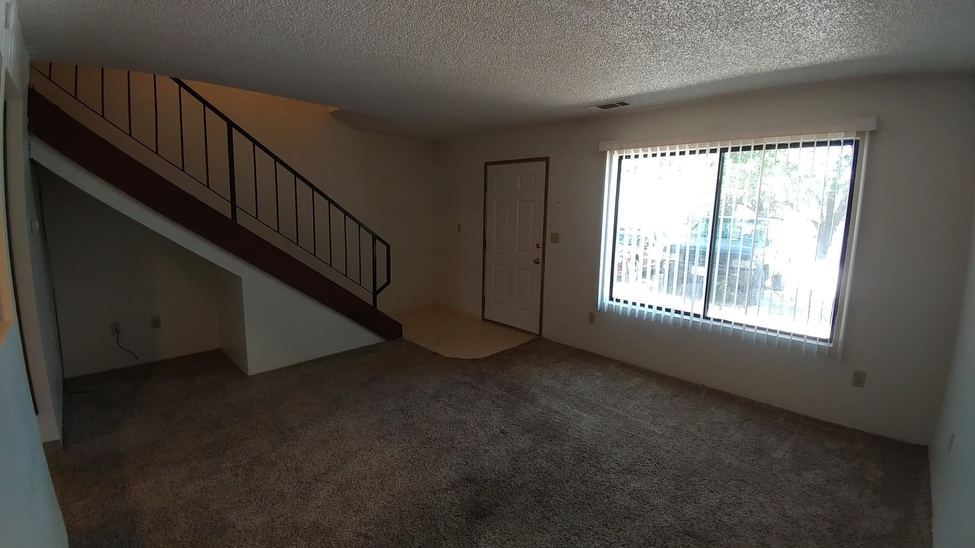 Redding Apartment: 1975 10th Street