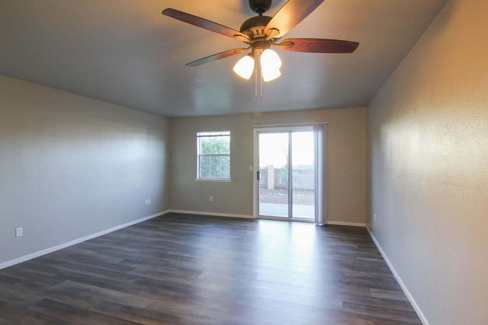 Redding Apartment: 1440 Serrano Place