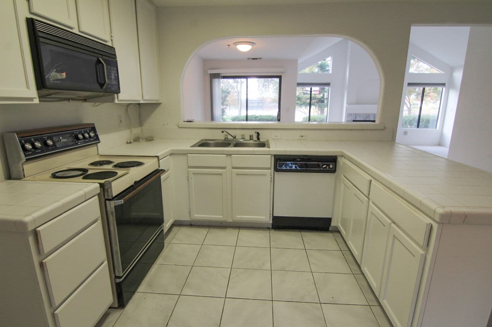 Chico House: 23 Sierra Lakeside Lane