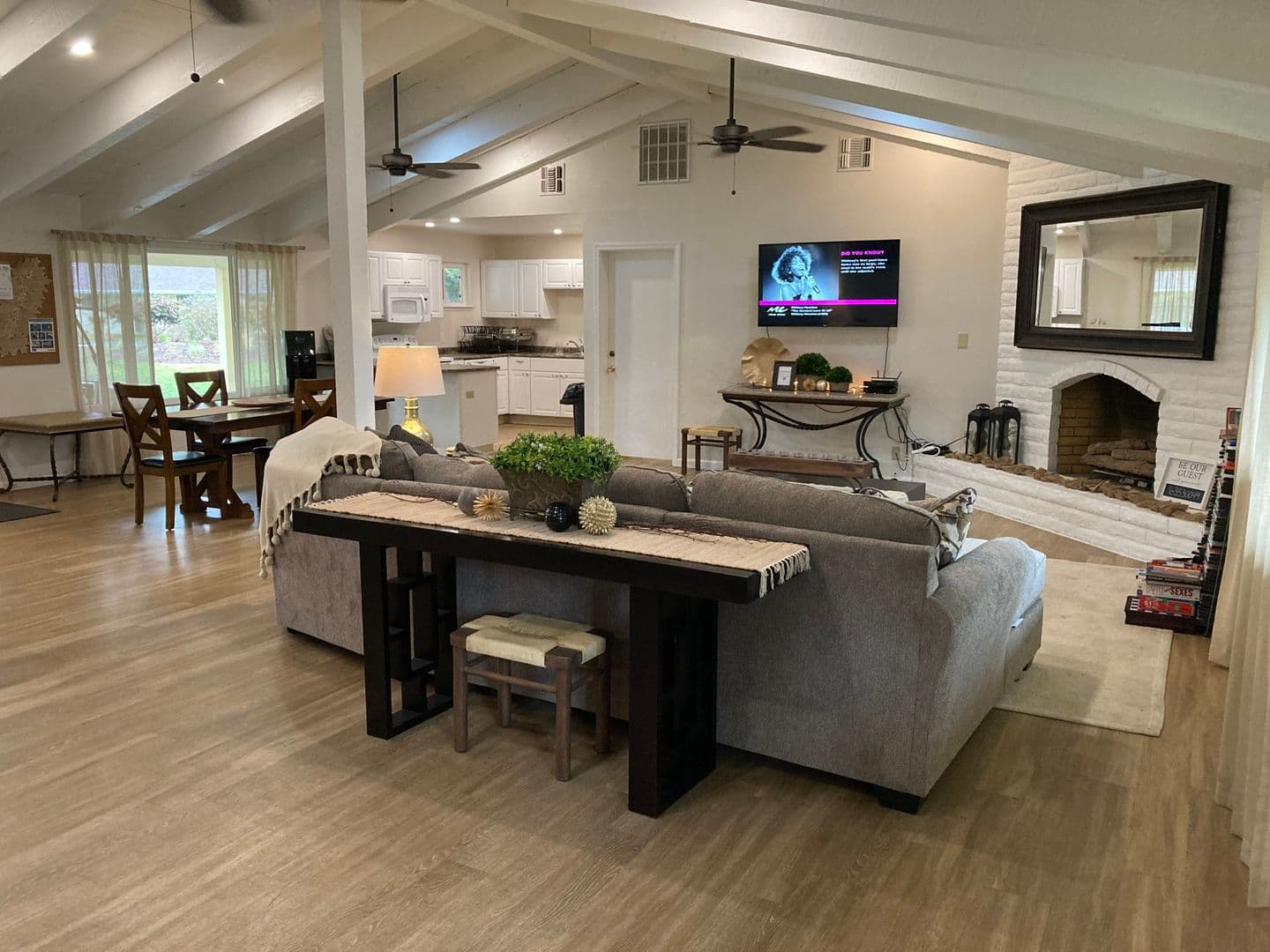 Chico Apartment: 1080 E. Lassen Avenue