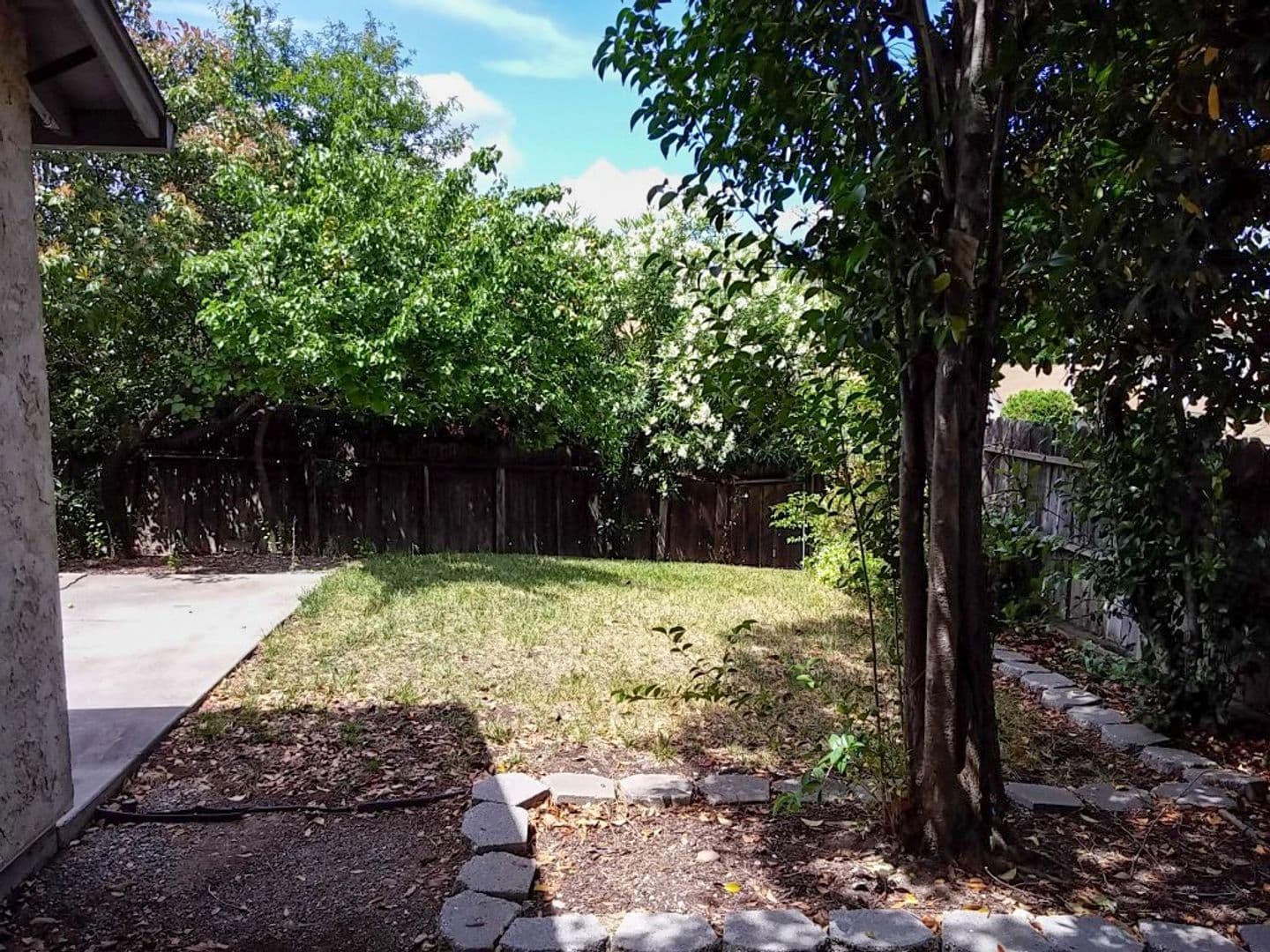 Redding House: 604 Alamine Dr.