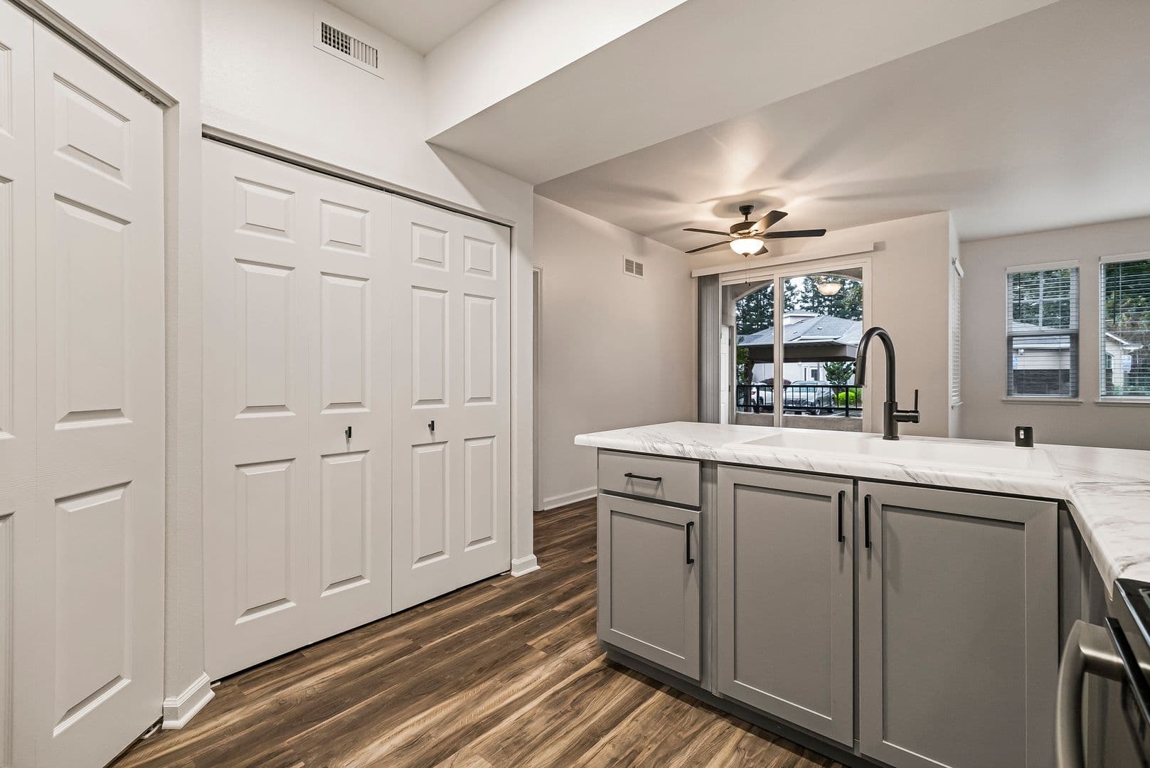 Chico Apartment: 100 Sterling Oaks Drive