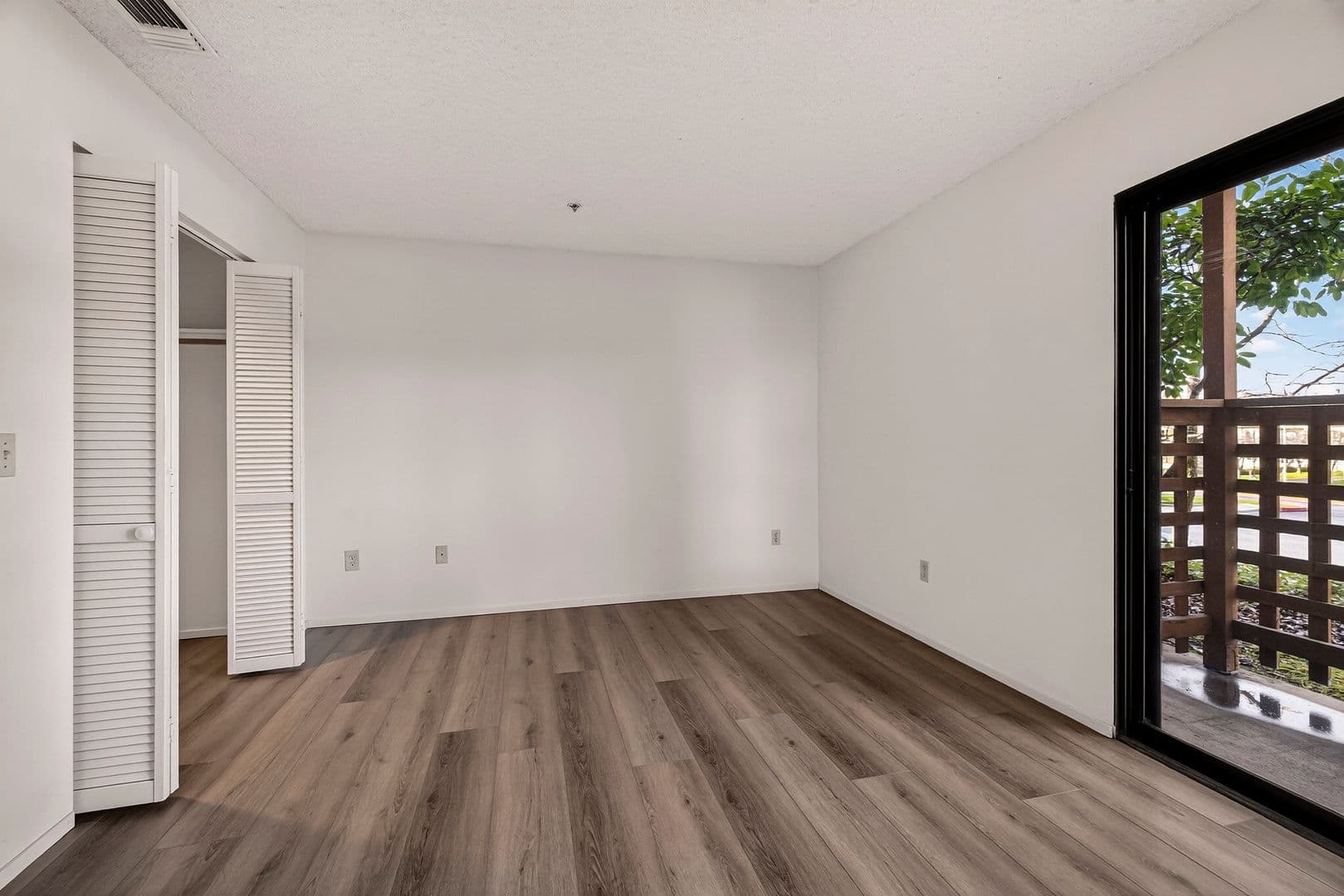 Chico Apartment: 2701 Sierra Sunrise Terrace