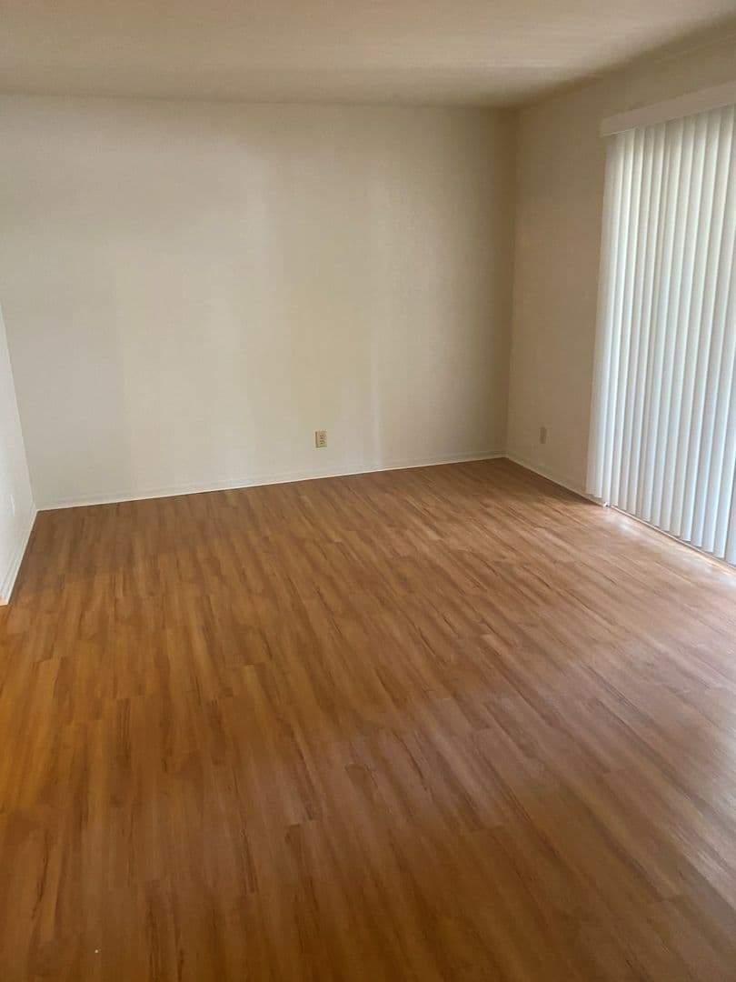Oroville Apartment: 76-85 Tuscan Villa Dr.