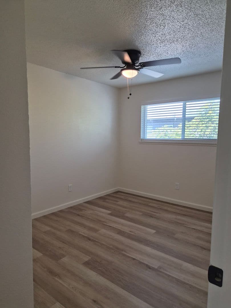 Yuba City Apartment: 411 Bird Street
